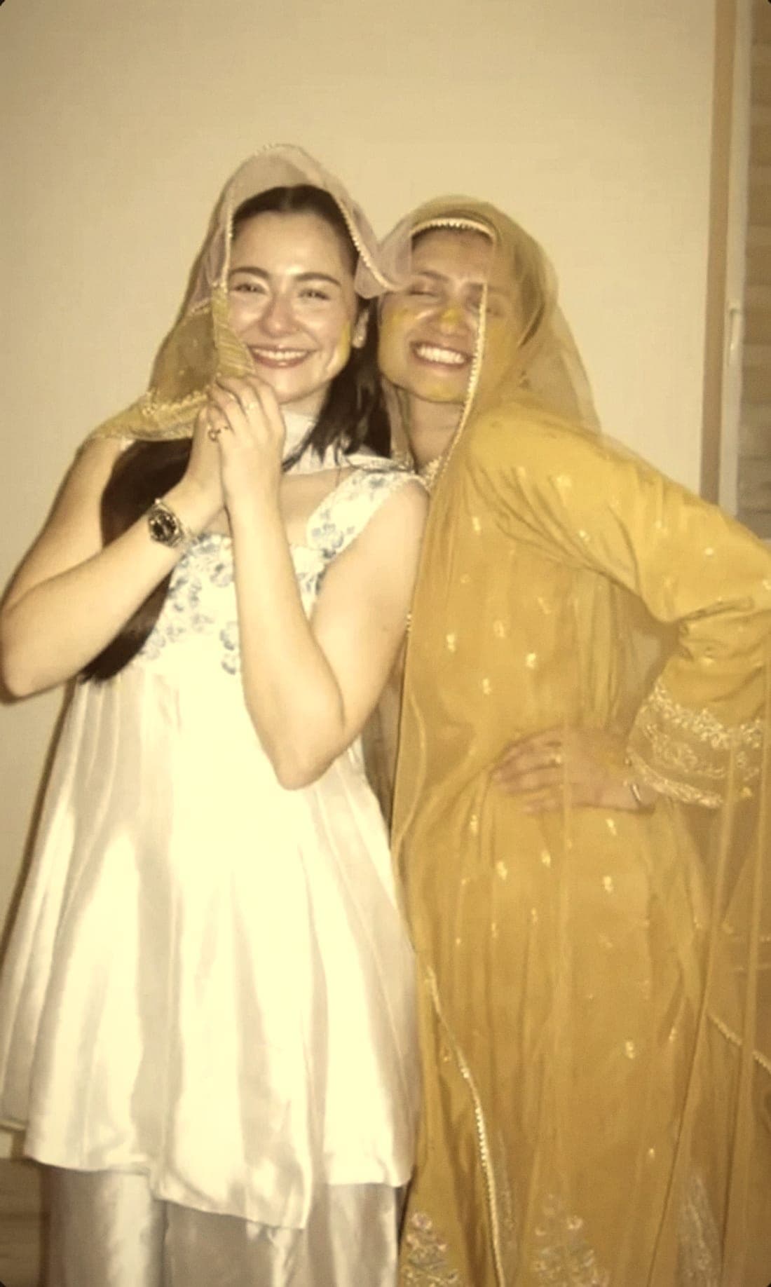 The same photograph in the Vintage look